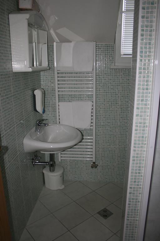 Guest House Klub Kovac Naklo Quarto foto